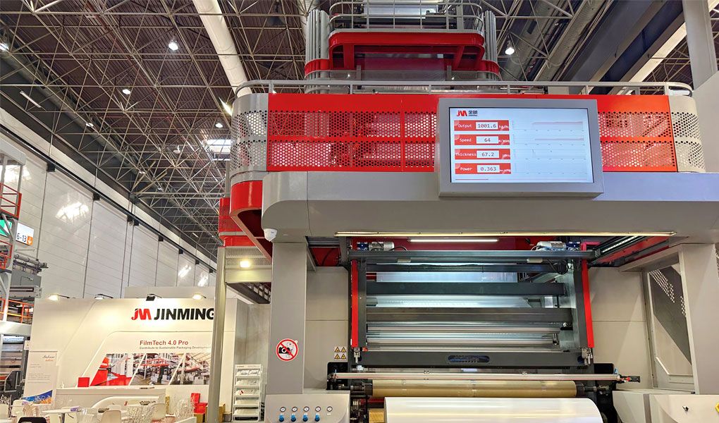 Five-layer 2.7-meter POF machine WSD-2300Ⅲ fully automatic double-station winder